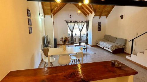 Vista desde la cocina de nuestro departamento para tres personas en Esquel