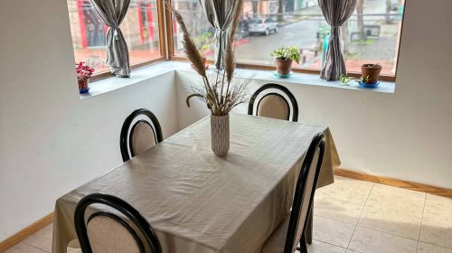 Comedor en departamento en Esquel