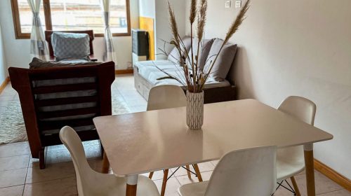 Comedor y living de uno de nuestros Departamentos en Esquel